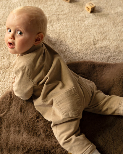 Bess Playsuit | Boxpakje | Dessert Sand | Ribstof