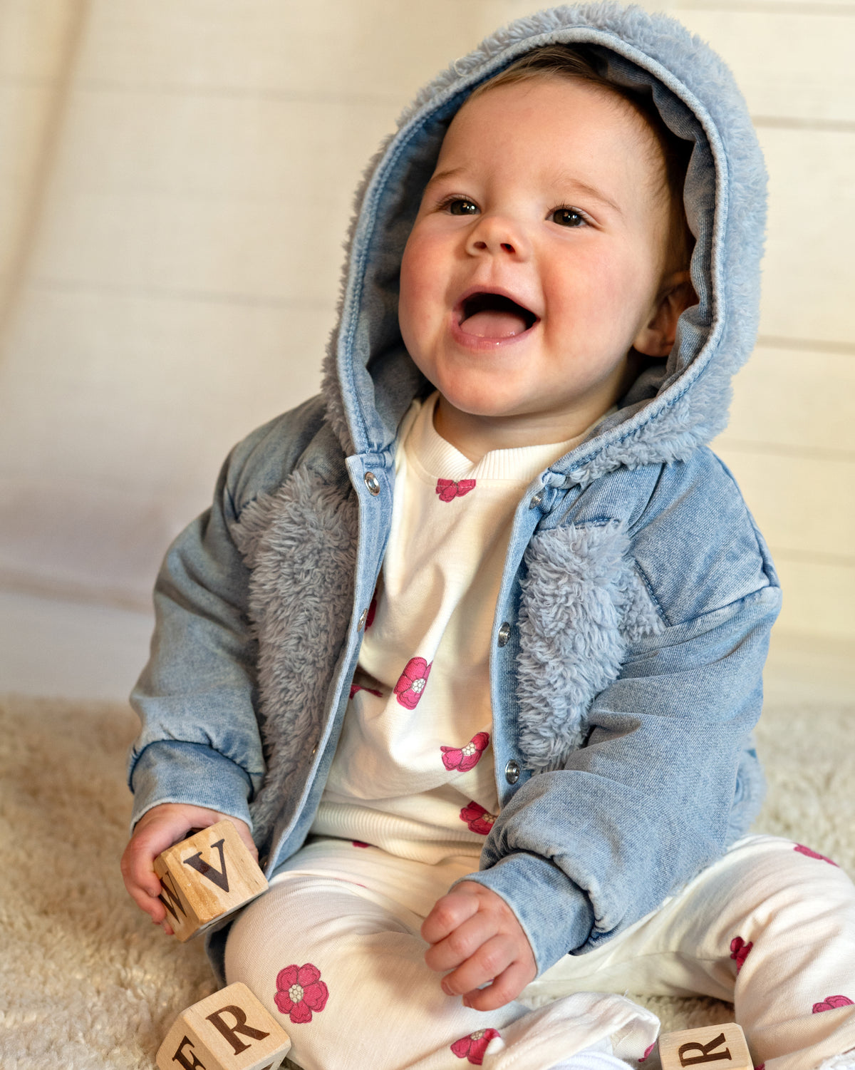 Bess Jas | Spijkerstof | Babyjasje | Teddy | Jeans Blue | Flower